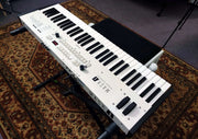 Kodamo MASK1 Polyphonic Bitmask Keyboard Synthesizer - Musical Instrument Warehouse