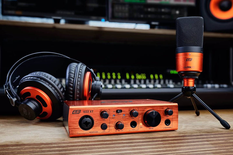 The U22XT PRODUCER Recording Bundle - Protools Artist Suite Include - Musical Instrument Warehouse